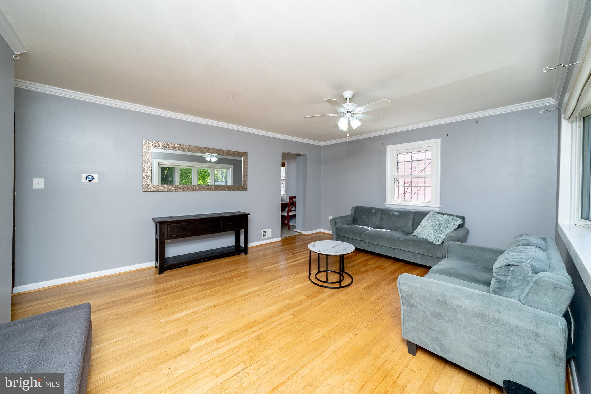 WHITE HOUSE HEIGHTS - Residential