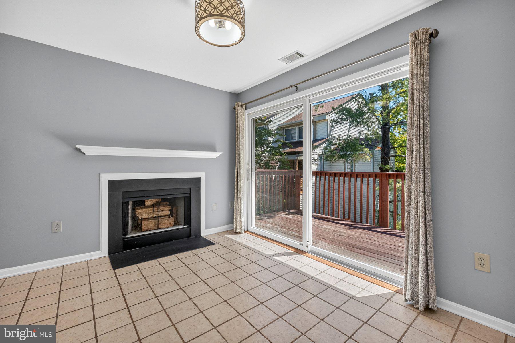 FAIR HILL FARM - Residential