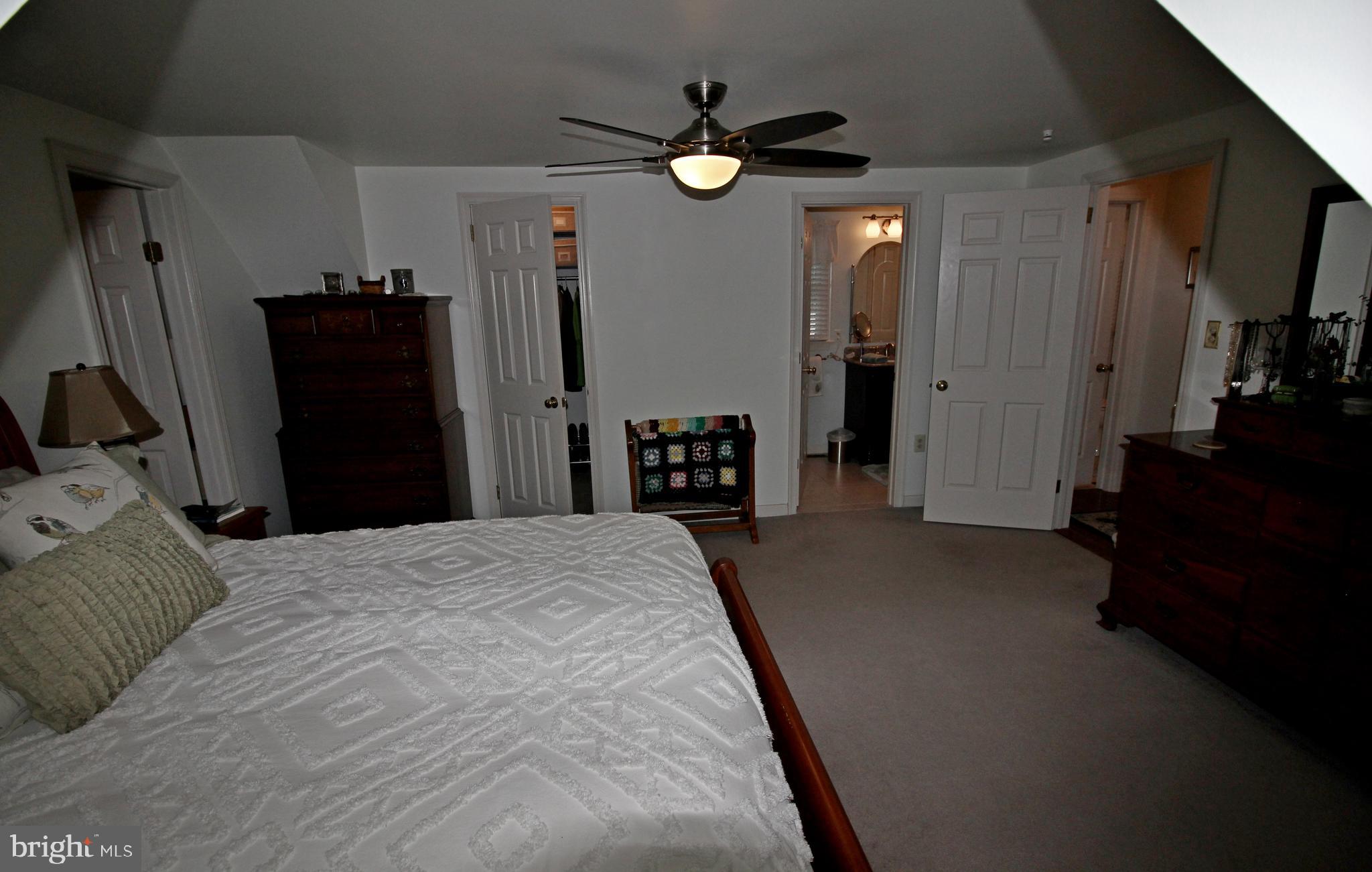 AKRON - Residential