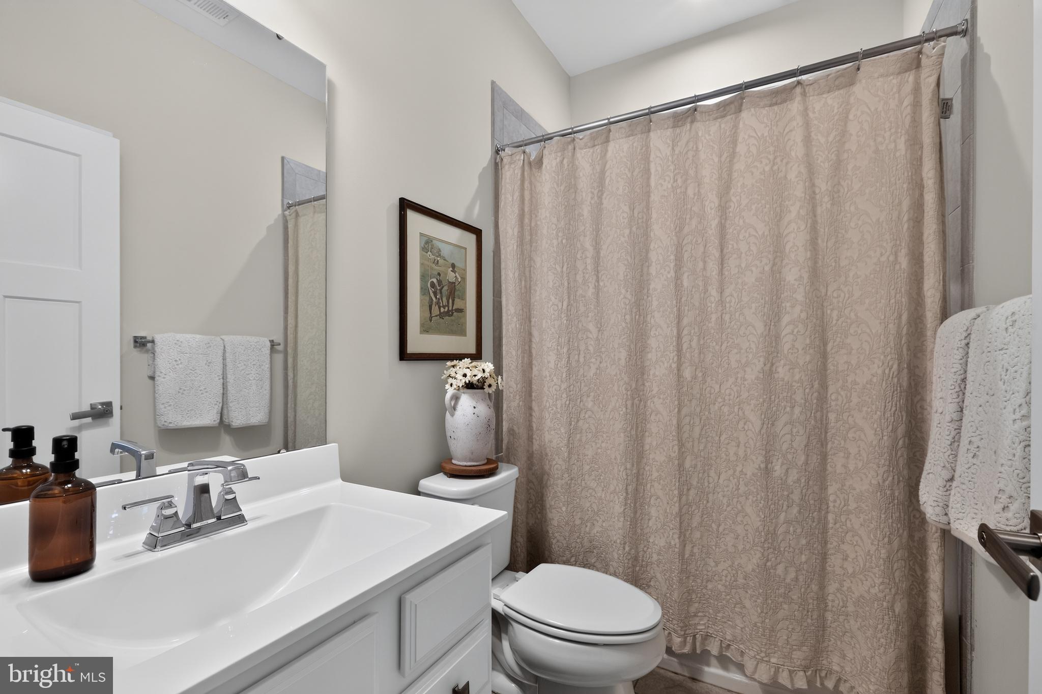 MAPLEVIEW - Residential