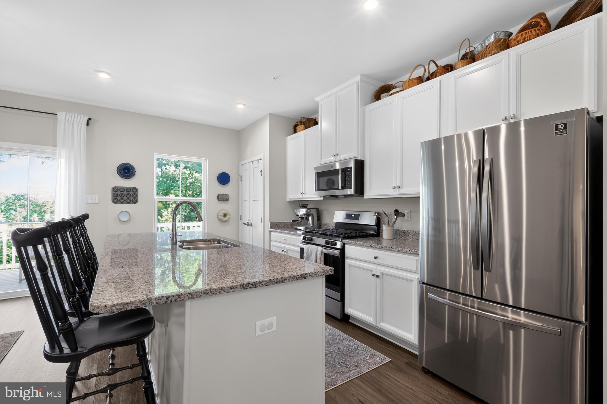 MAPLEVIEW - Residential
