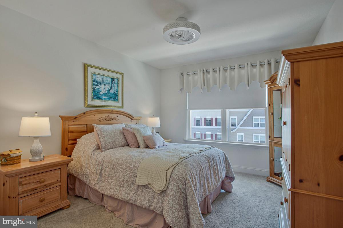 ELLENDALE - Residential