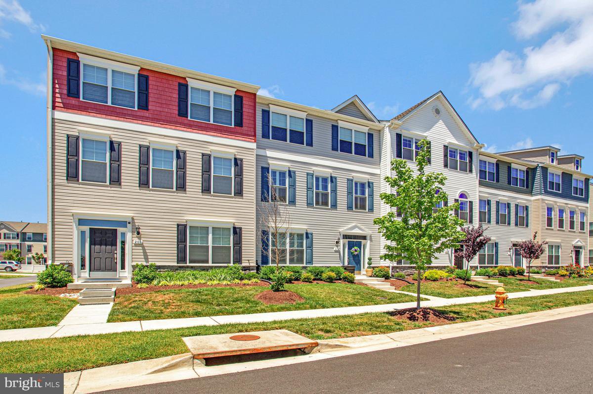 ELLENDALE - Residential