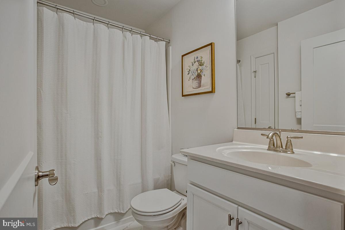 ELLENDALE - Residential