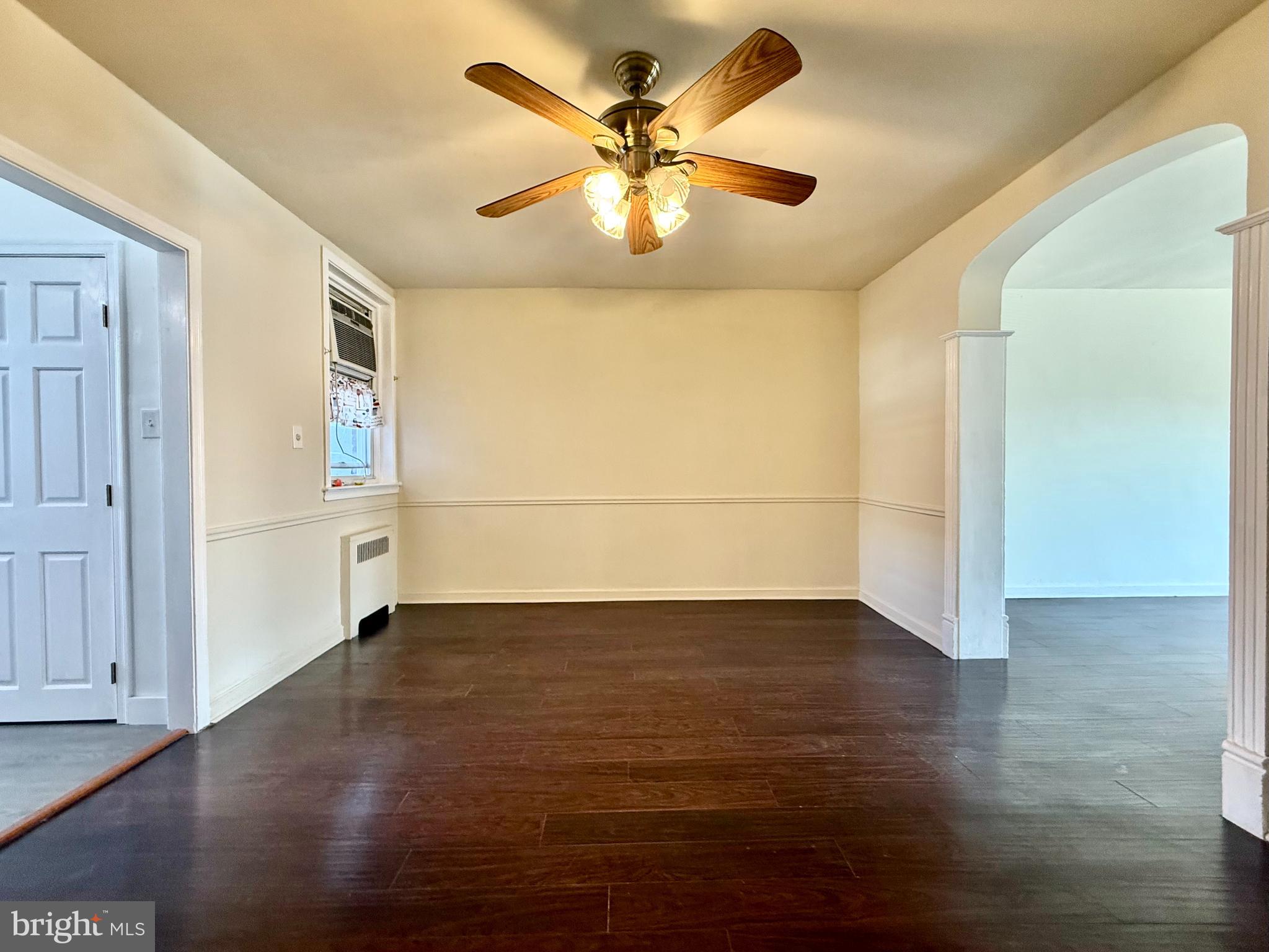 OXFORD CIRCLE - Residential