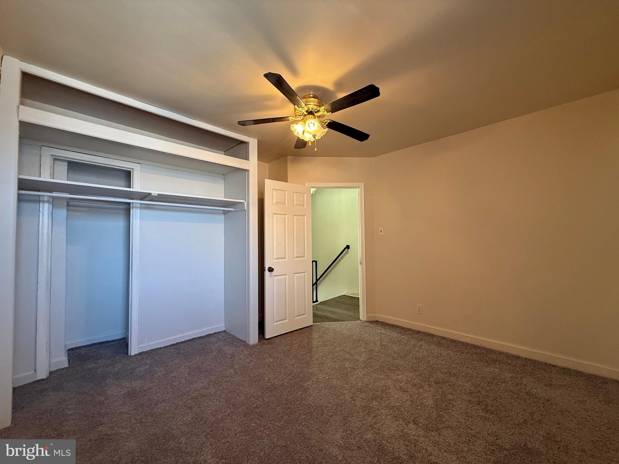 OXFORD CIRCLE - Residential