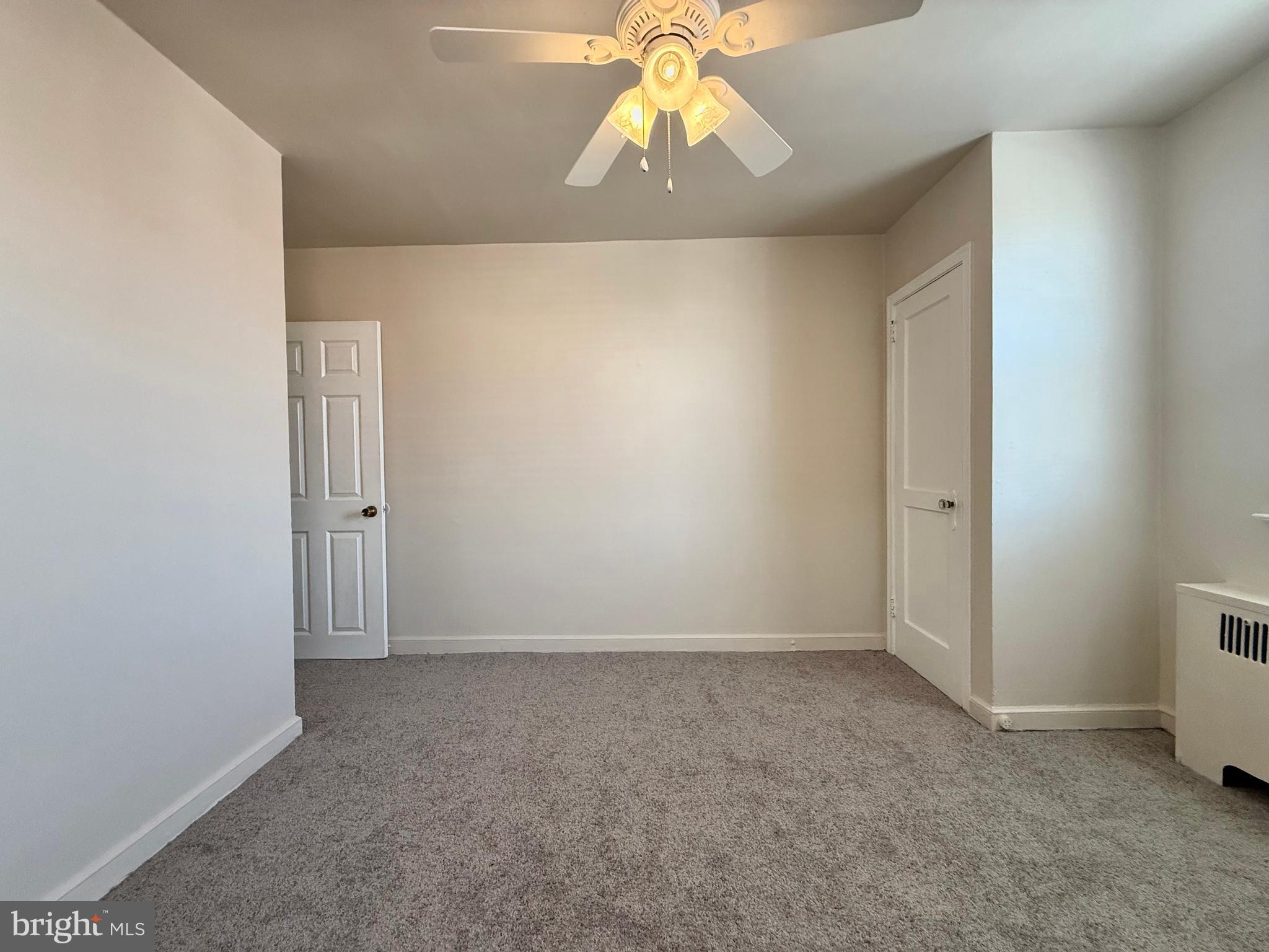 OXFORD CIRCLE - Residential