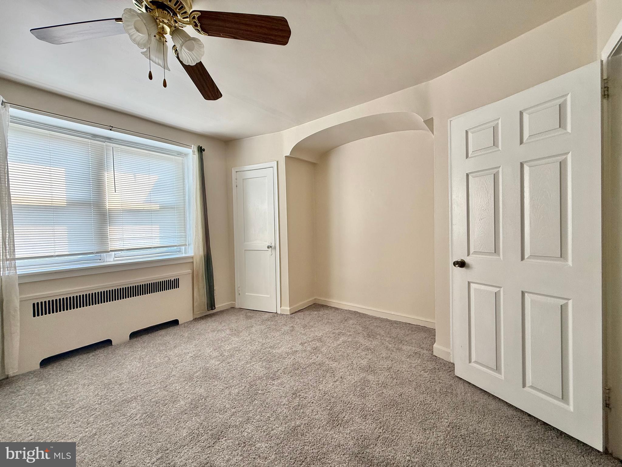 OXFORD CIRCLE - Residential