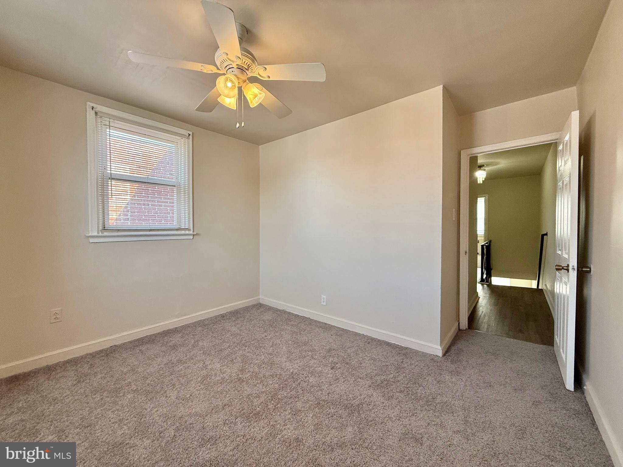 OXFORD CIRCLE - Residential