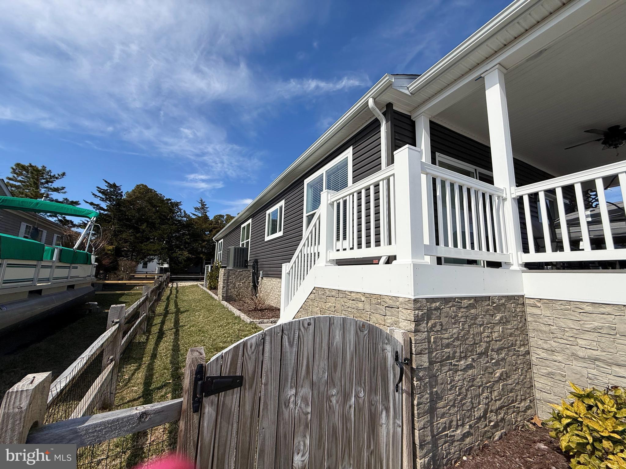 POTNETS SEASIDE - Residential