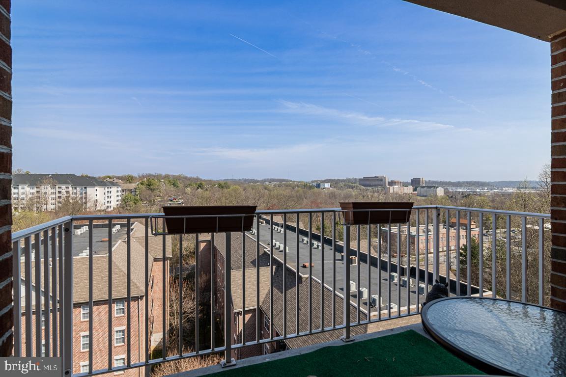 CONDOS AT THE RIDGE - Residential