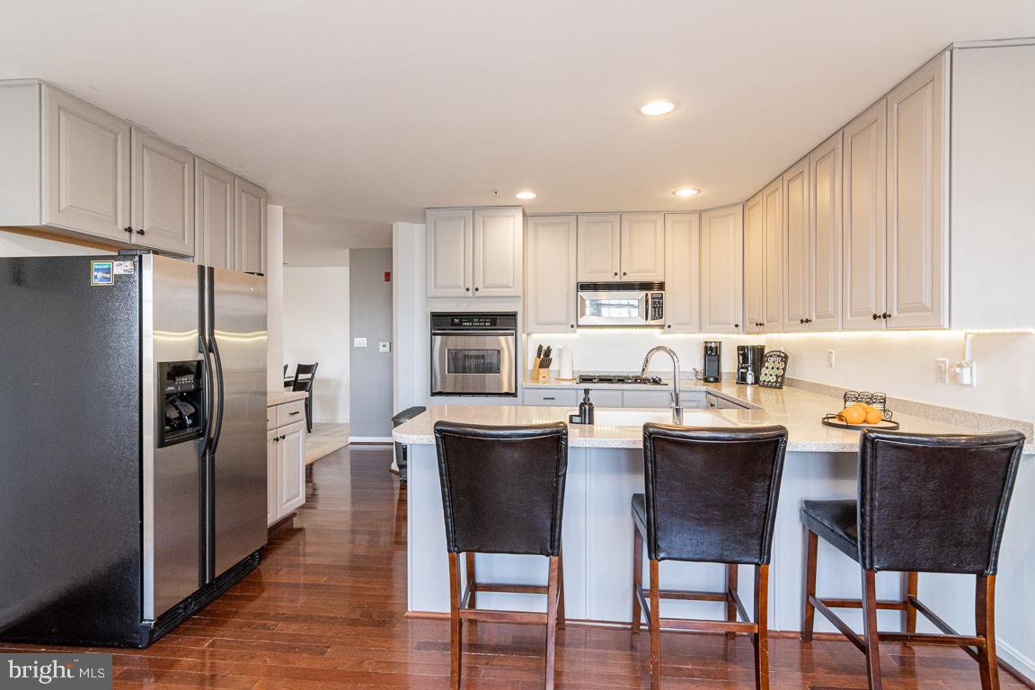 CONDOS AT THE RIDGE - Residential