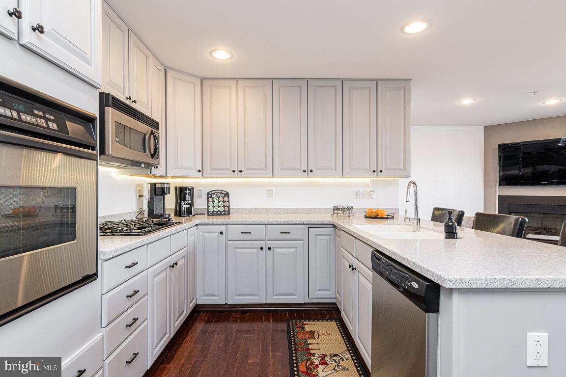 CONDOS AT THE RIDGE - Residential