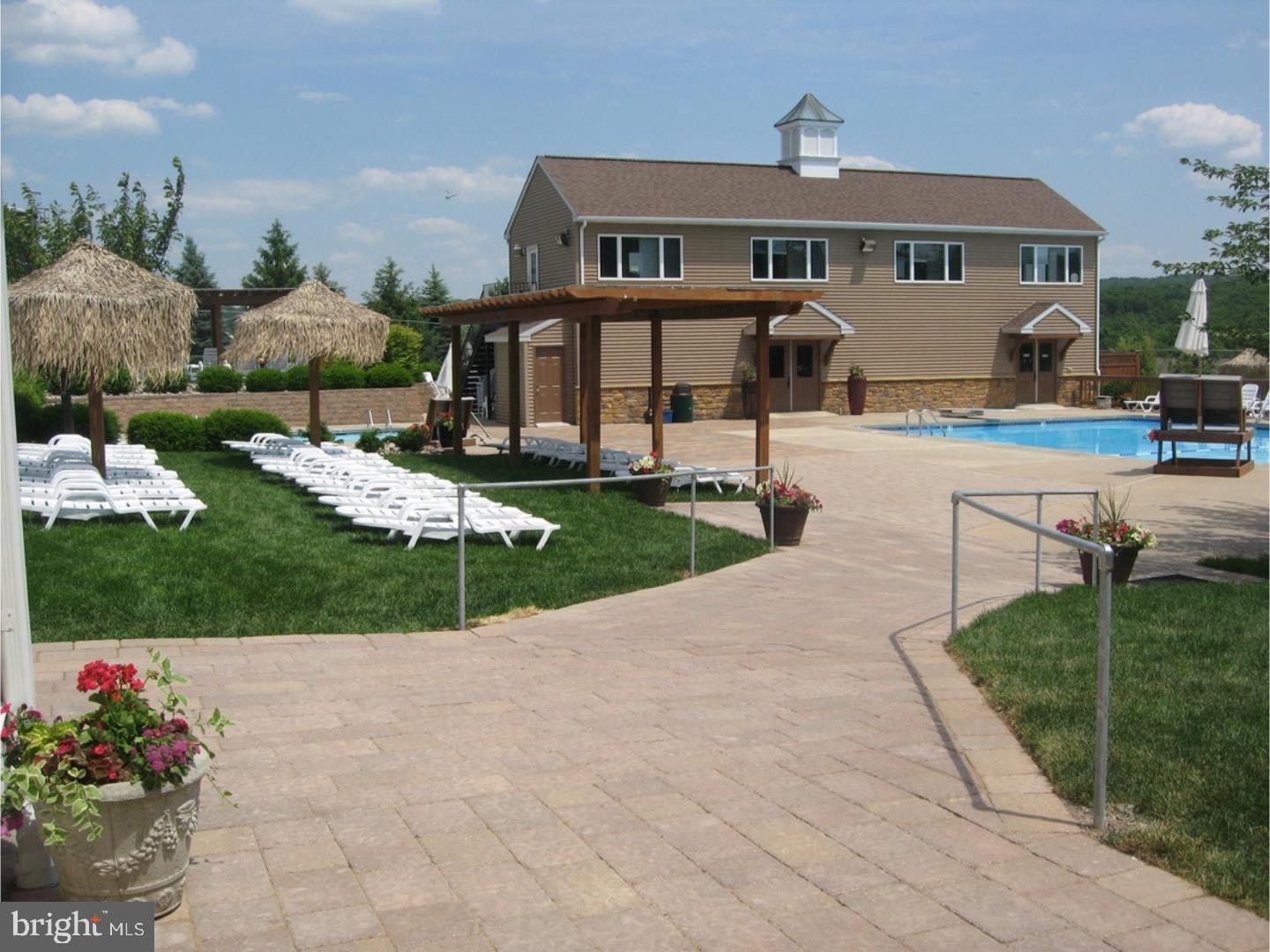 VILLAGE II - Residential