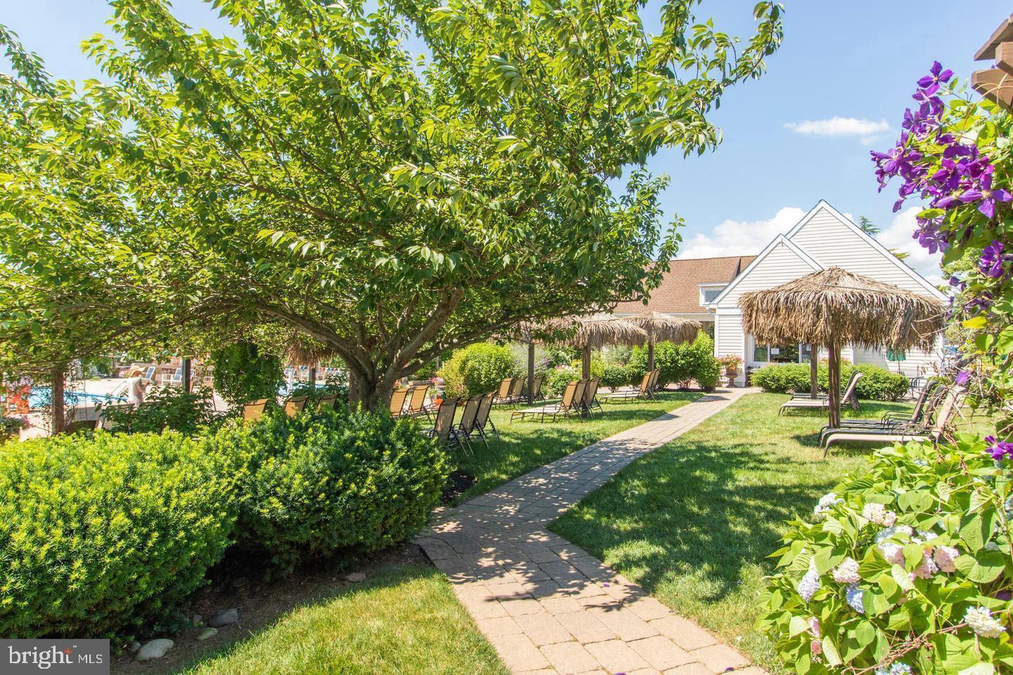 VILLAGE II - Residential
