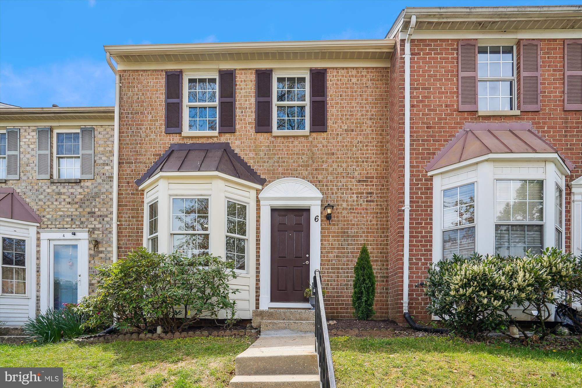 This luxurious town home with 3 BRs 3.5 BAs in North Potomac it's like a dream come true! With its beautifully refinished hardwood floors, designer kitchen,  and open floor plan, it's perfect for entertaining and everyday living. The fact that it backs up to huge open spaces maintained by the HOA is a fantastic bonus, offering a serene and private atmosphere.
Some of the standout features that include:
- Freshly painted 
- New carpeting upper level
- New flooring in lower level
- The chef's kitchen with stainless steel appliances, Quartz countertops and hardwood floors
- The vaulted ceiling with skylight on the upper level, adding natural light and ambiance
- The wet bar in the lower level, perfect for hosting gatherings
- The inviting living room with a fireplace, ideal for cozying up on chilly evenings
- Recessed lights in kitchen, living room and lower level
- Two assigned parking spaces
- Conveniently located near shops and fine dining 
This lovely home has been meticulously maintained and thoughtfully updated, making it ready for its new owner to move in and enjoy all the amenities for years to come!