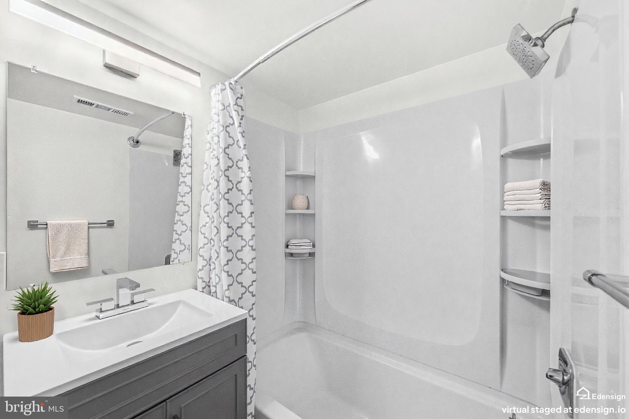WARRENTON GARDENS - Residential