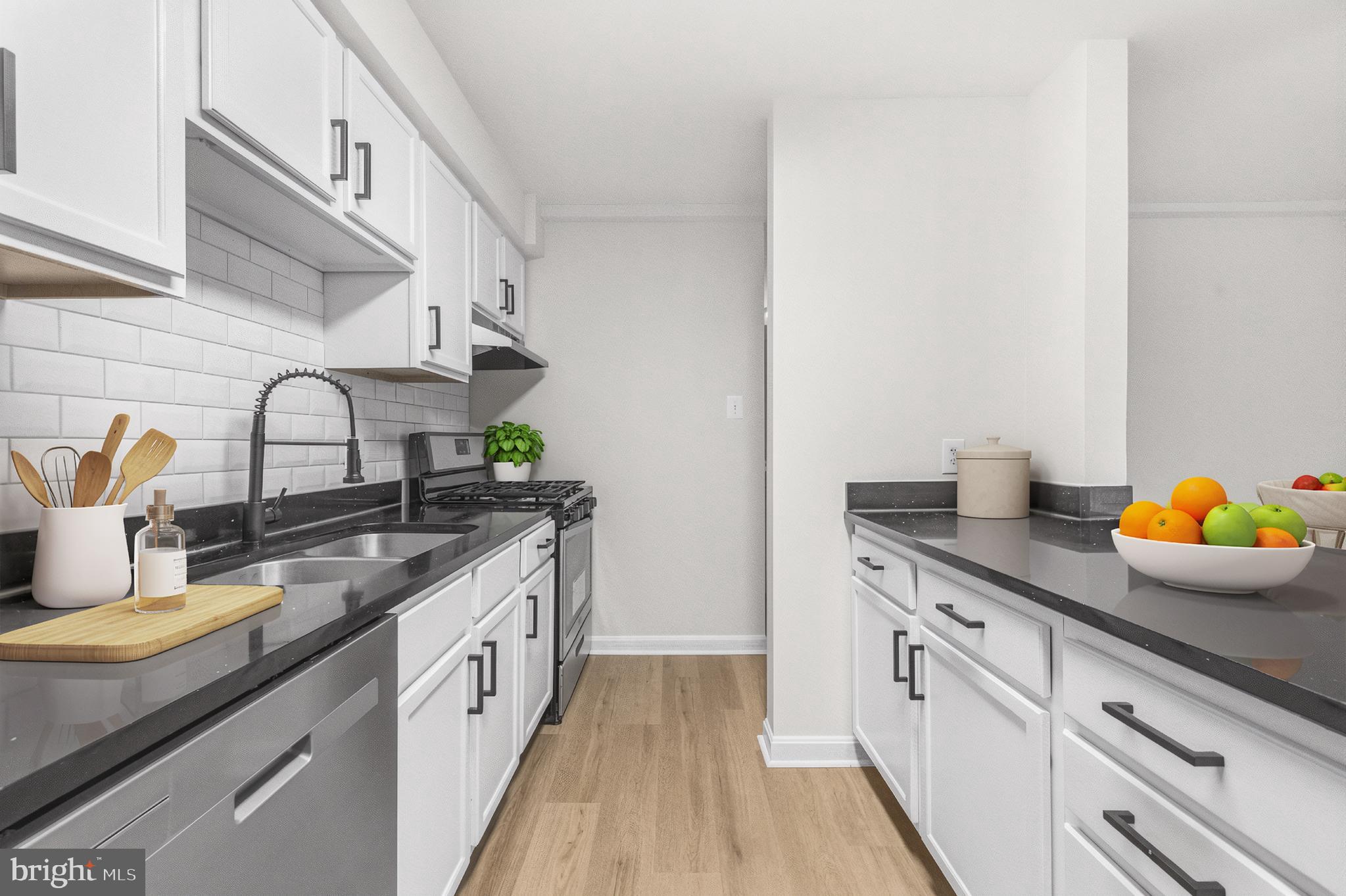 WARRENTON GARDENS - Residential