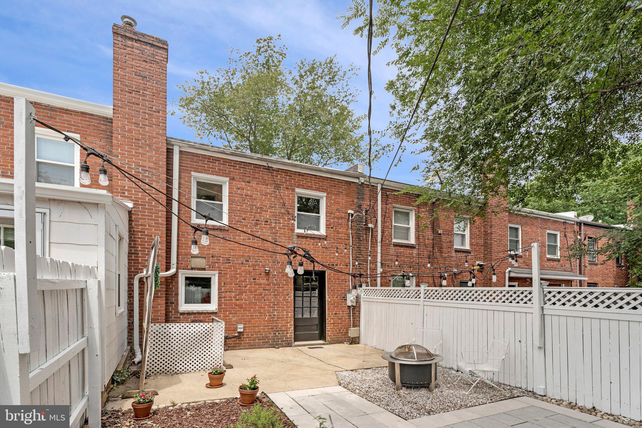 GLEBEWOOD VILLAGE - Residential