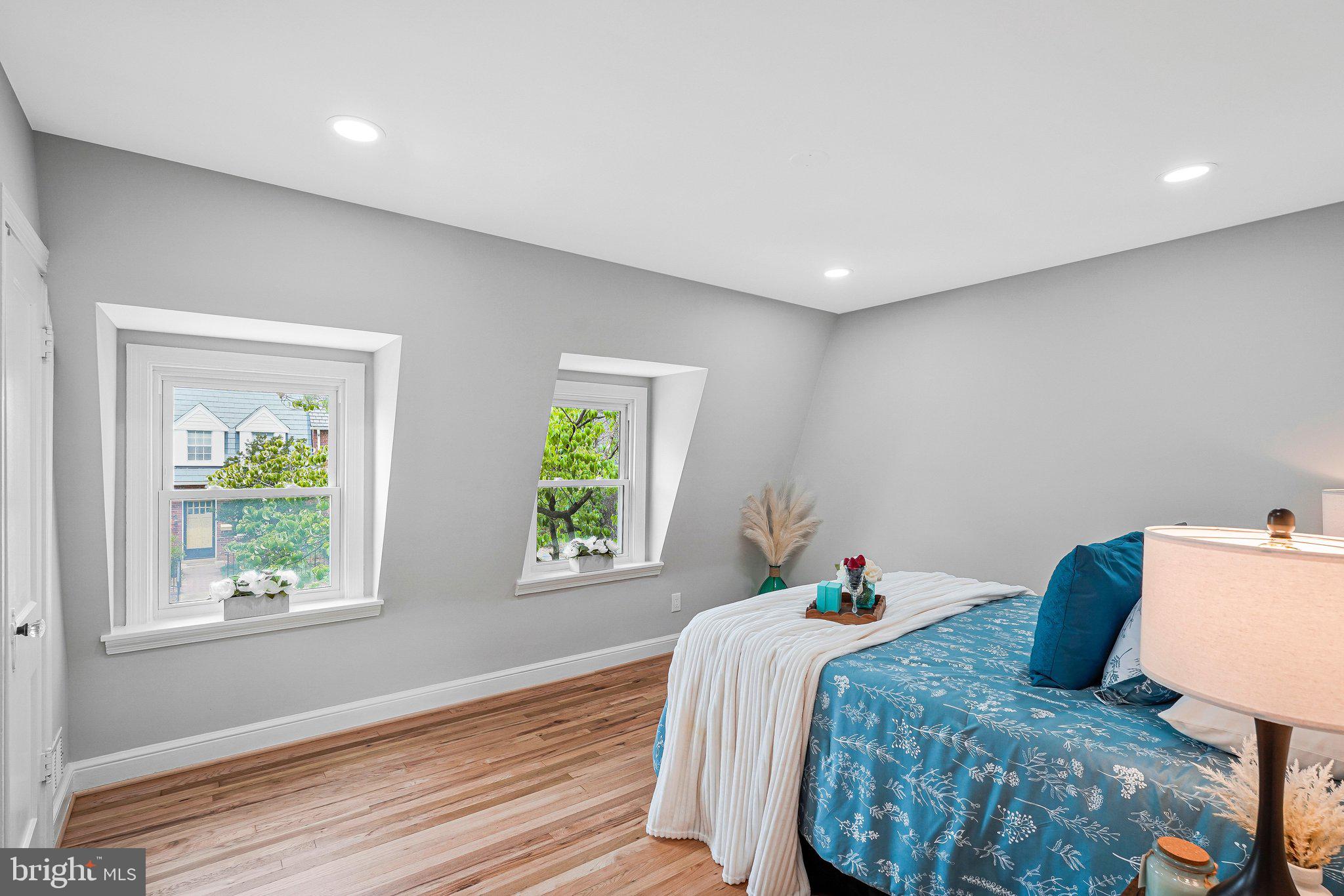 GLEBEWOOD VILLAGE - Residential