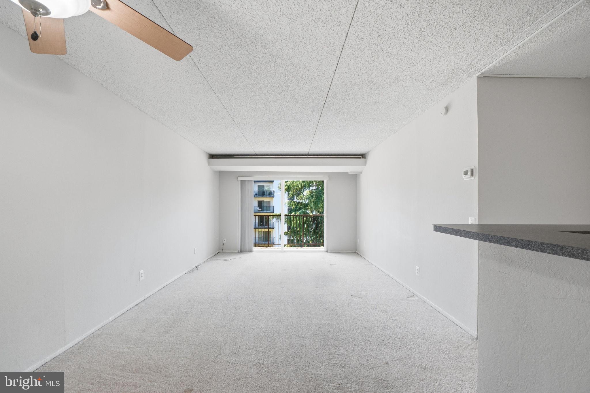 EOS TWENTY-ONE - Residential