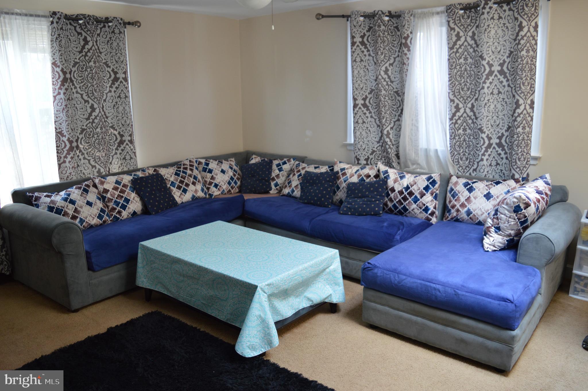 MAYFAIR (WEST) - Residential Income