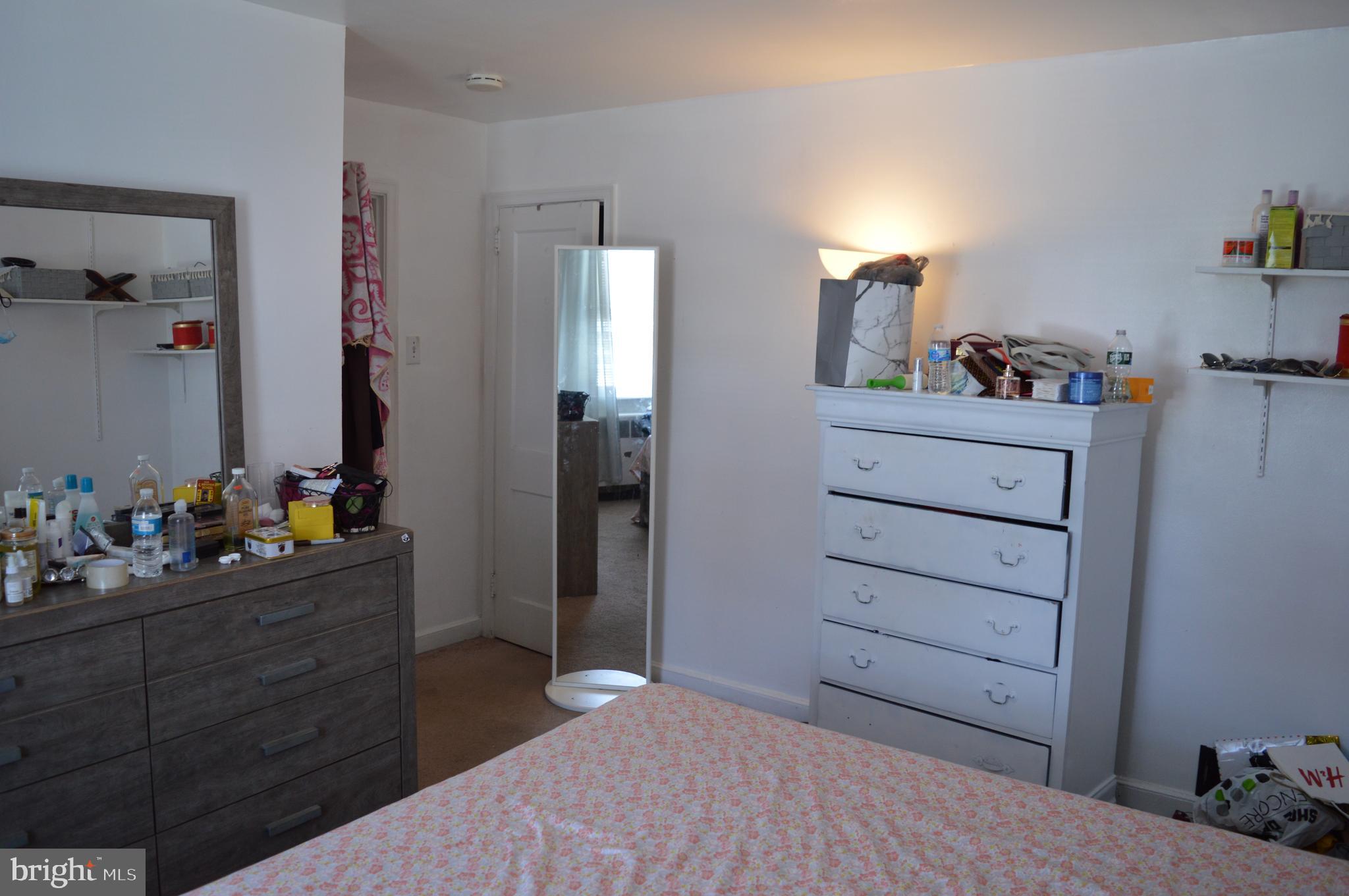 MAYFAIR (WEST) - Residential Income