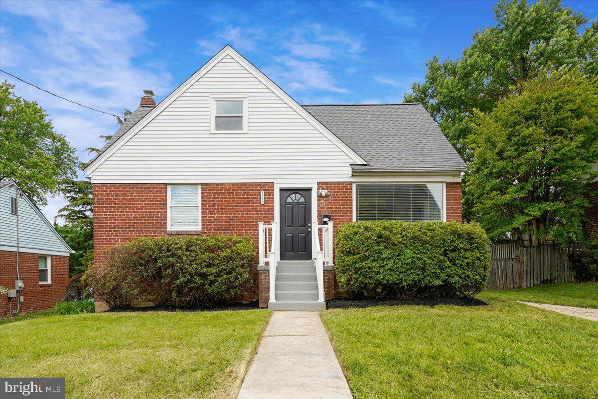 GARRETT PARK ESTATES - Residential