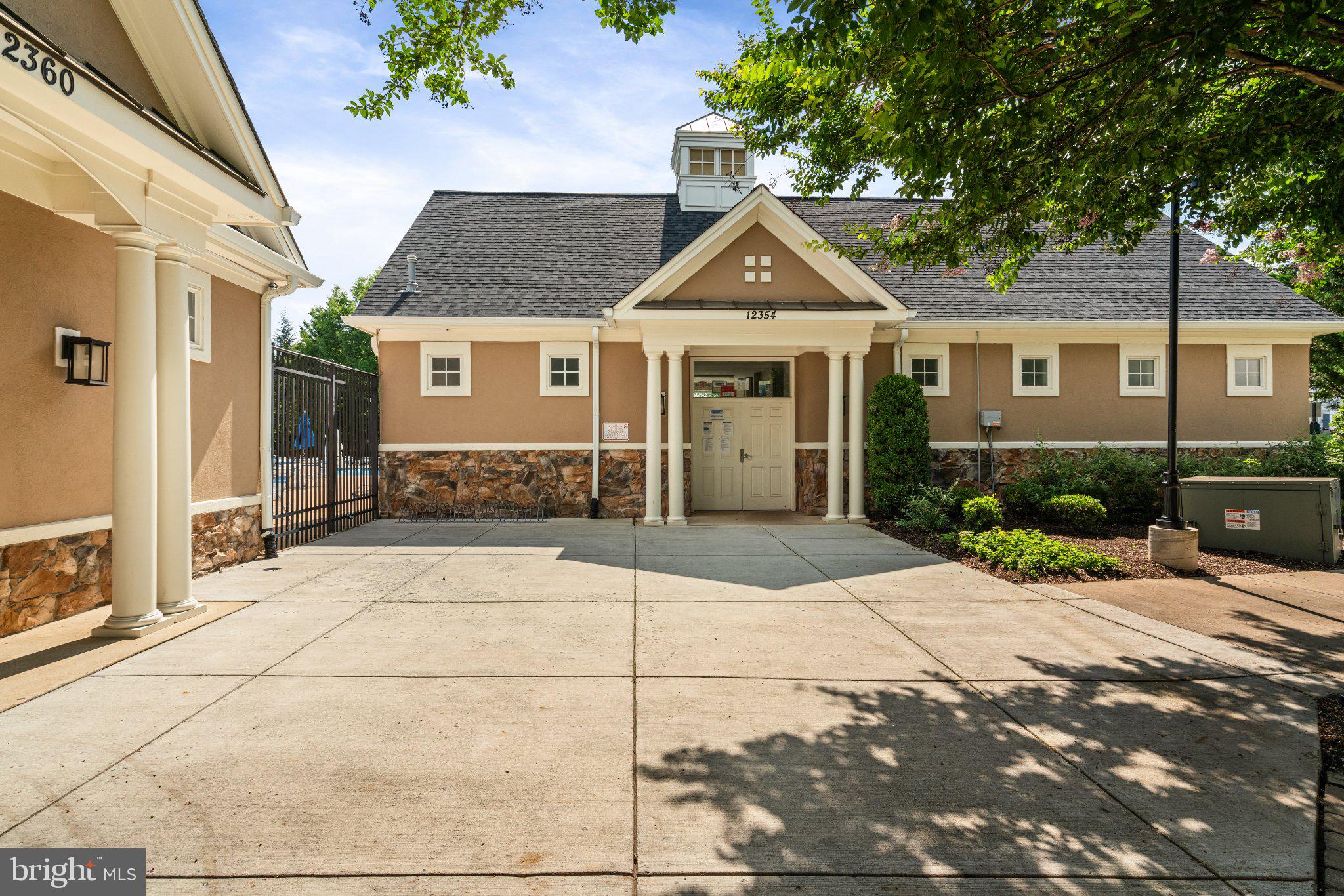 SHEFFIELD MANOR - Residential