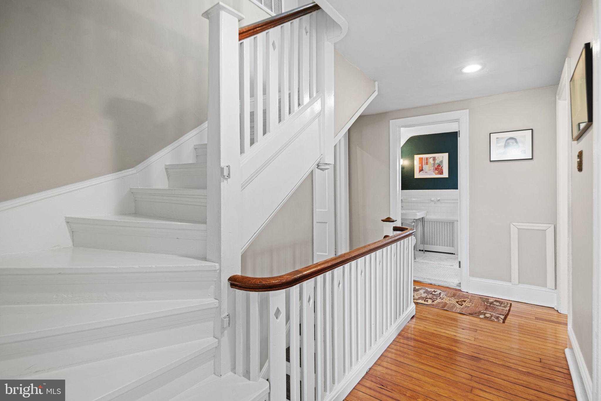 BRYN MAWR - Residential