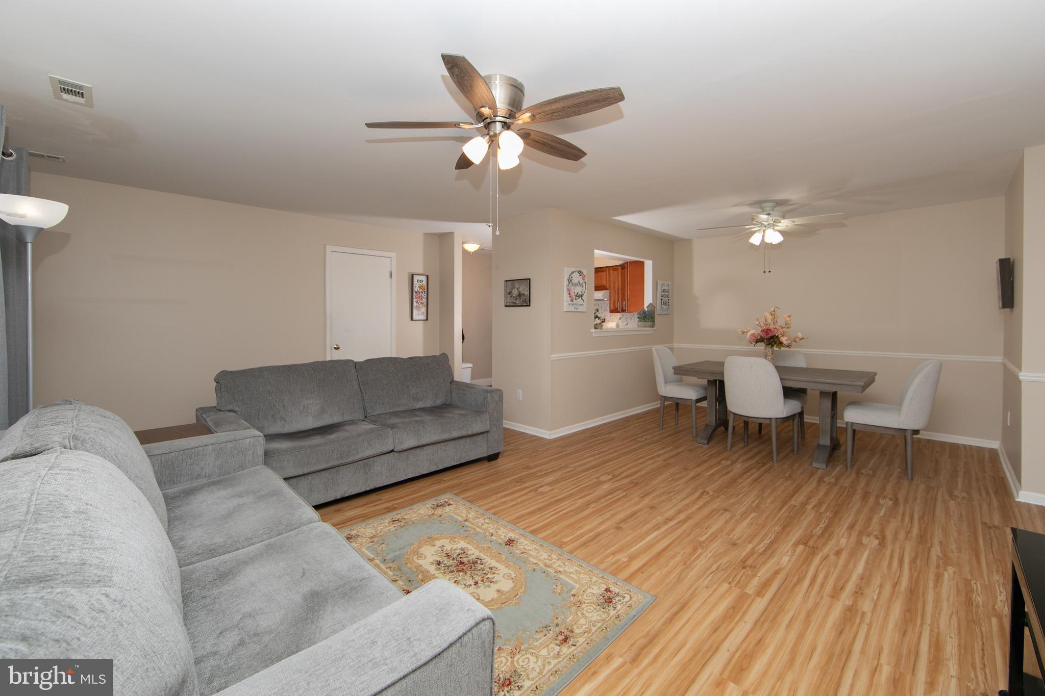 CRESTWOOD CONDO - Residential