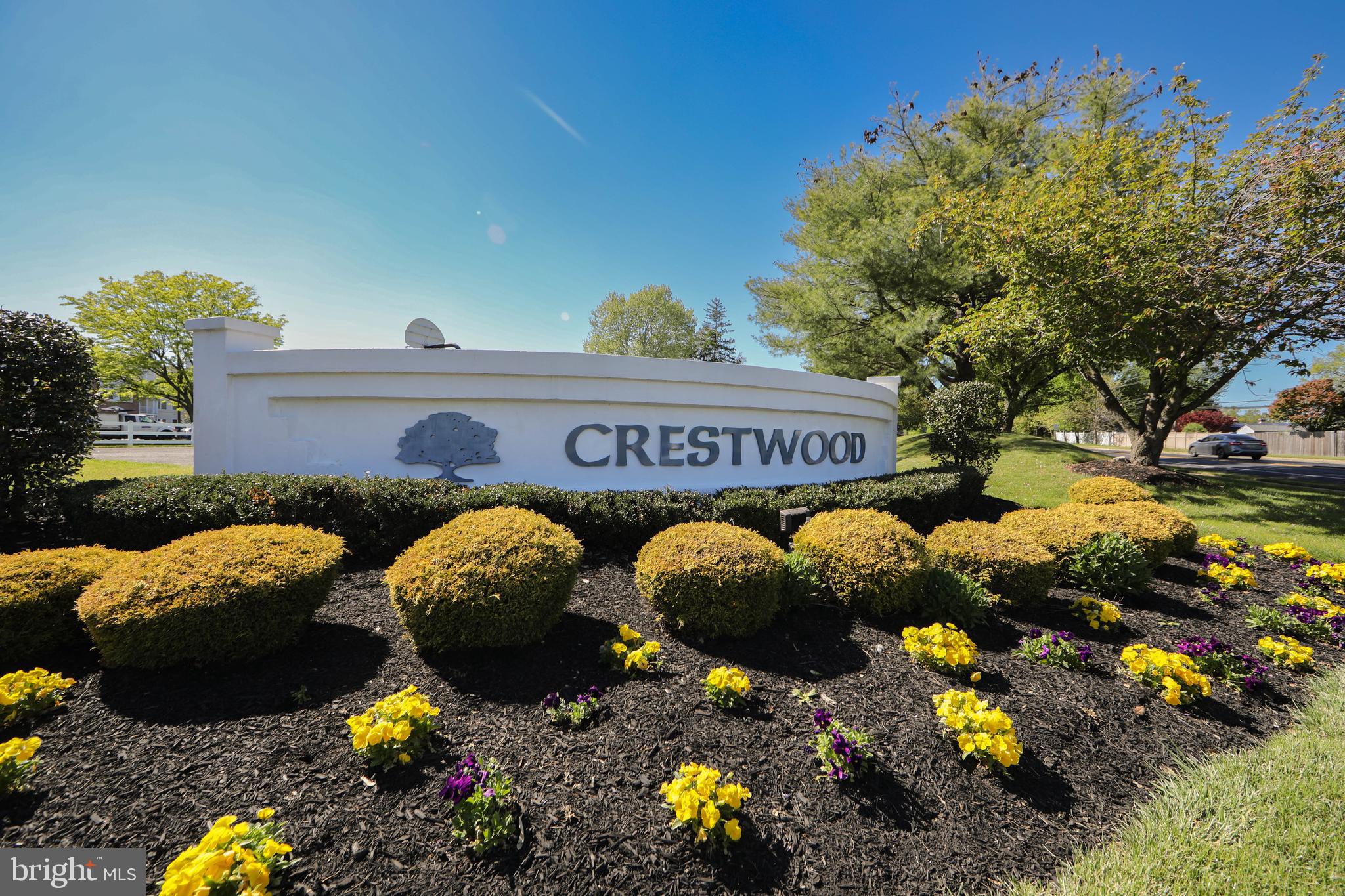 CRESTWOOD CONDO - Residential