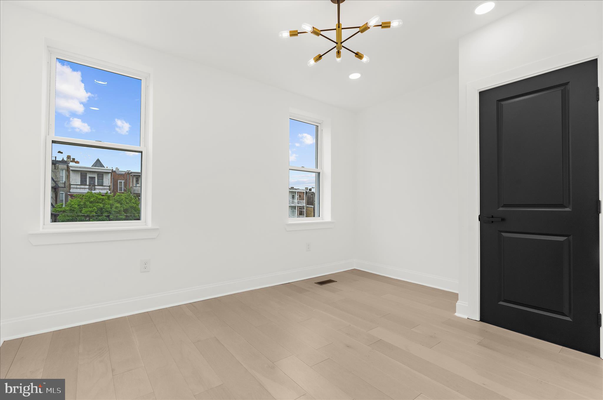 RESERVOIR HILL - Residential