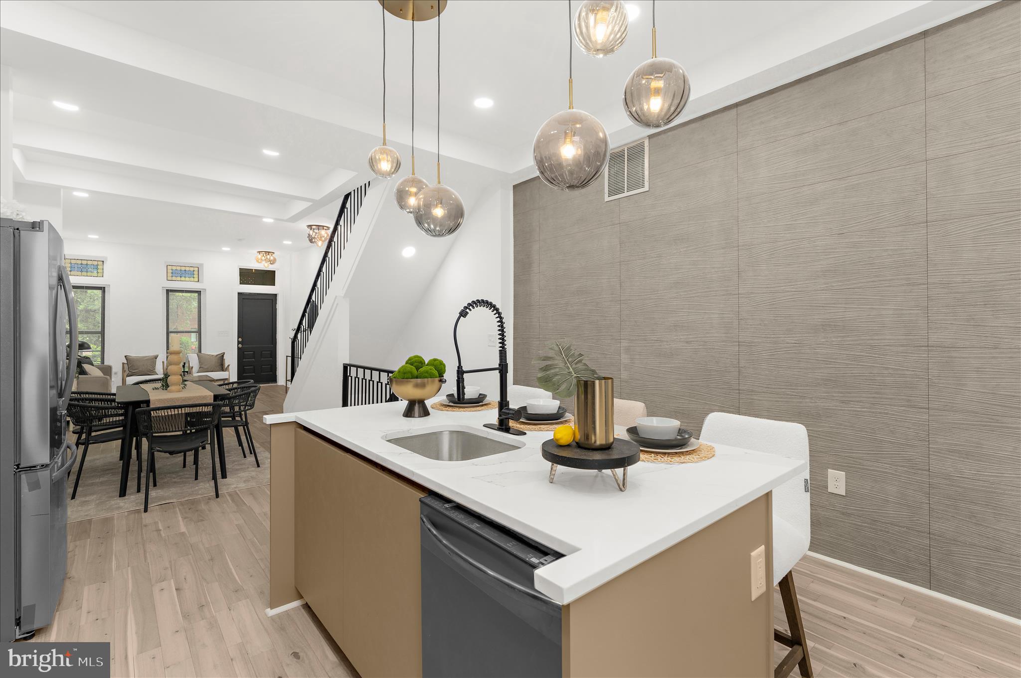 RESERVOIR HILL - Residential