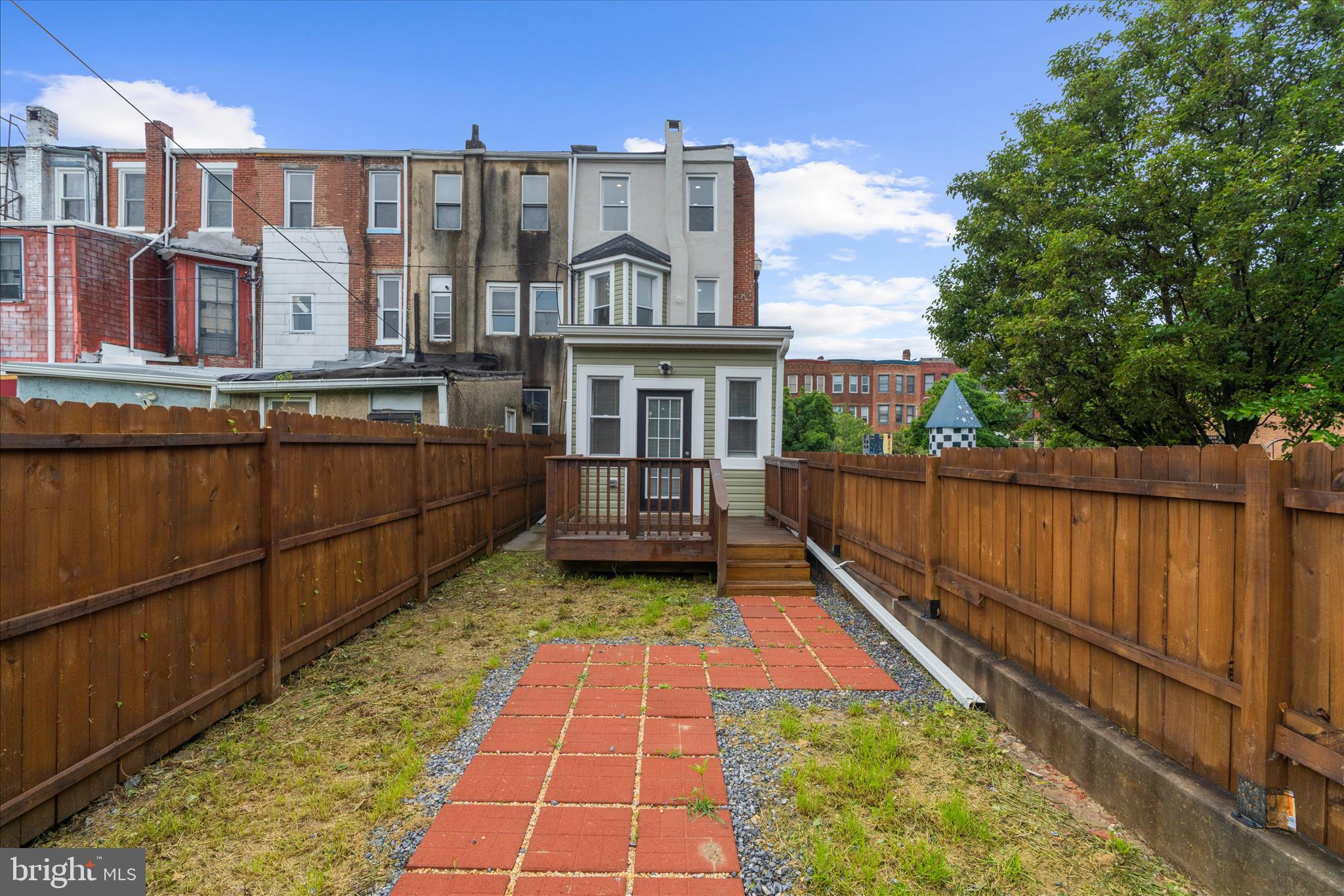 RESERVOIR HILL - Residential