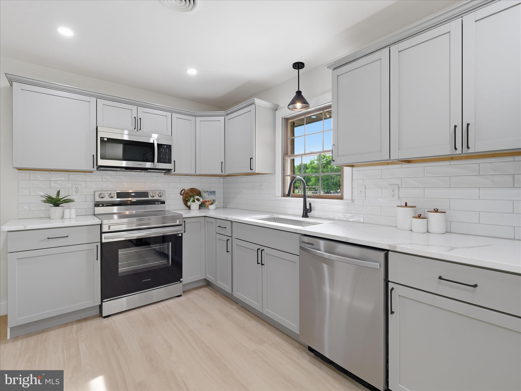 BOONSBORO - Residential