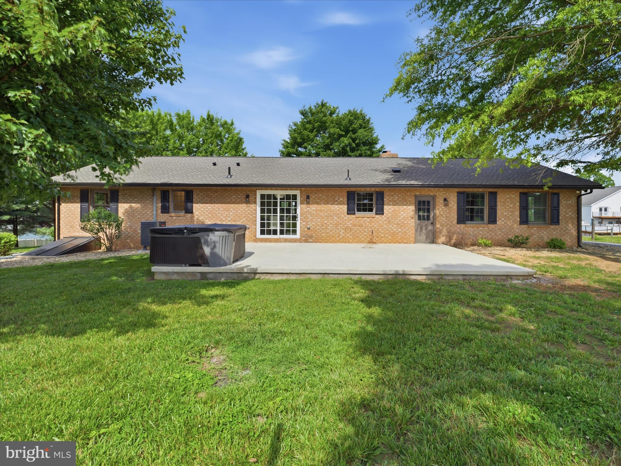 BOONSBORO - Residential