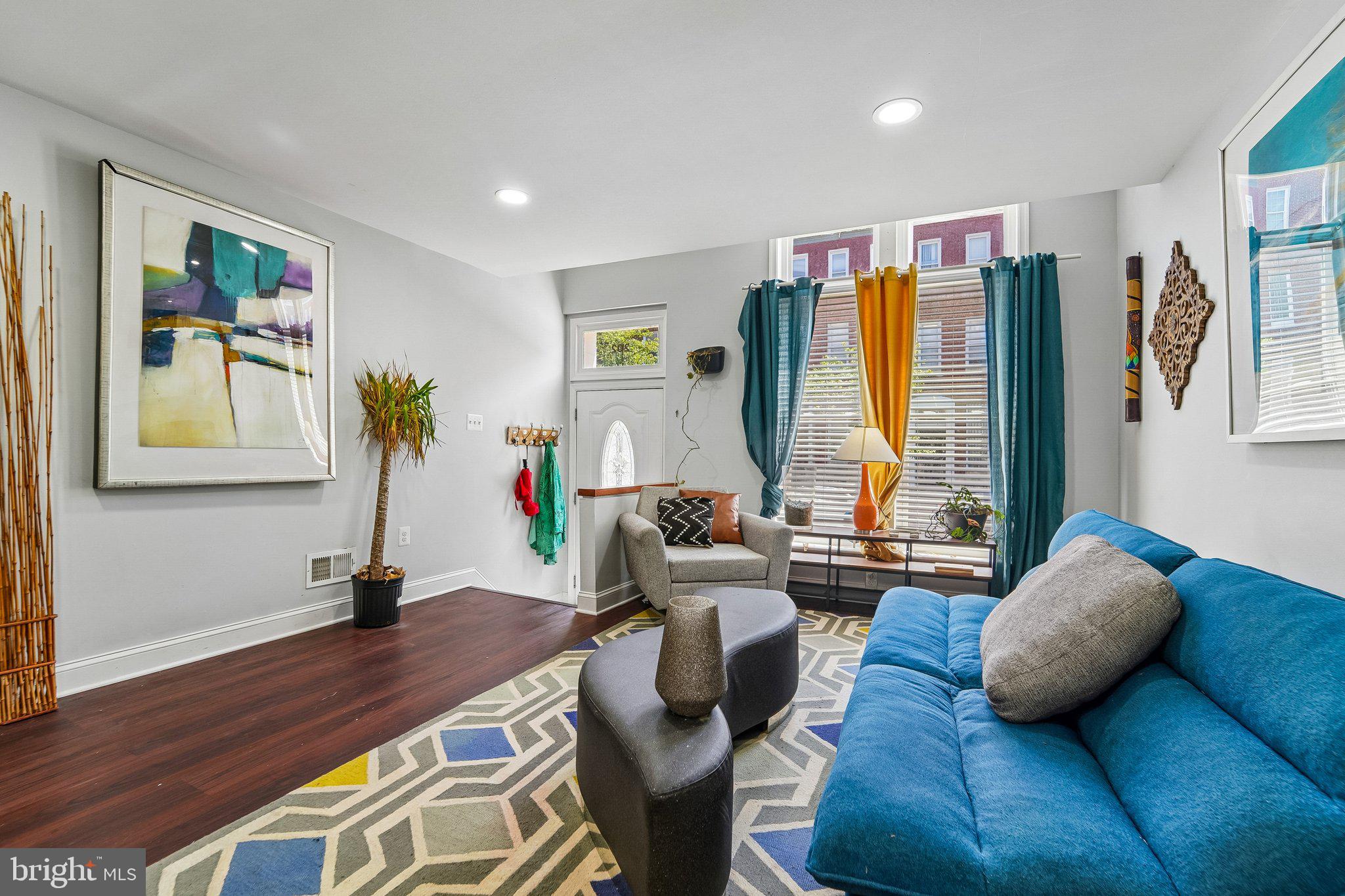 GREENMOUNT WEST - Residential