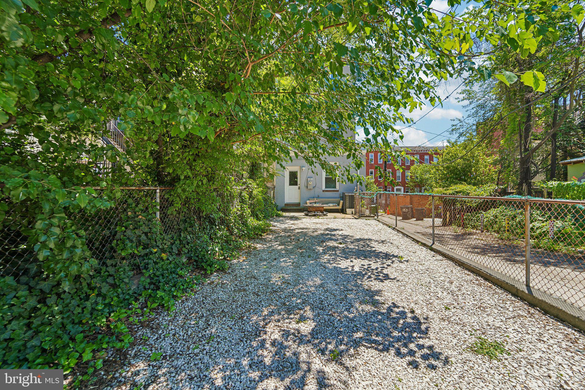 GREENMOUNT WEST - Residential