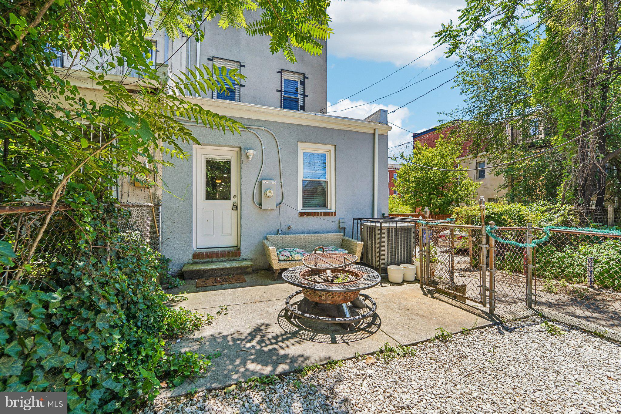 GREENMOUNT WEST - Residential