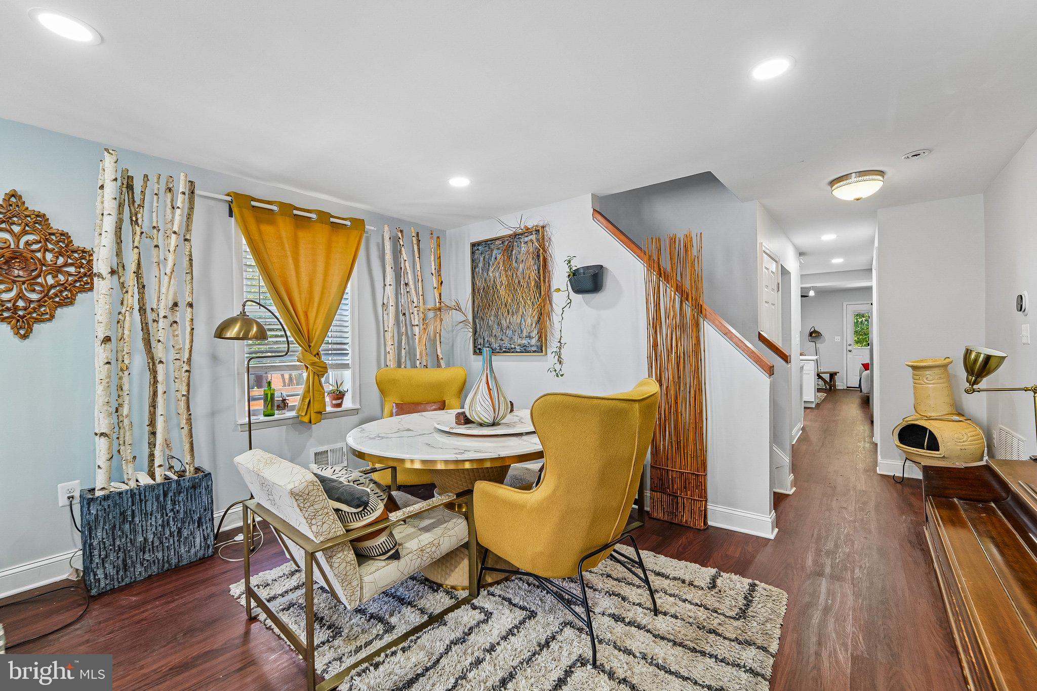 GREENMOUNT WEST - Residential