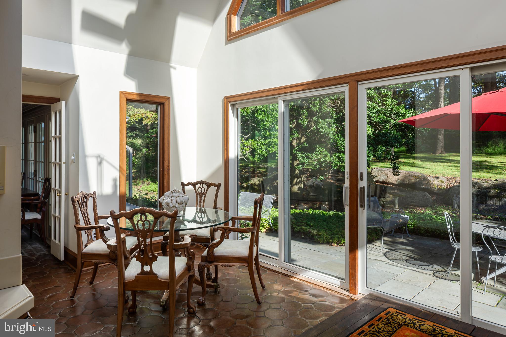 RADNOR HUNT - Residential