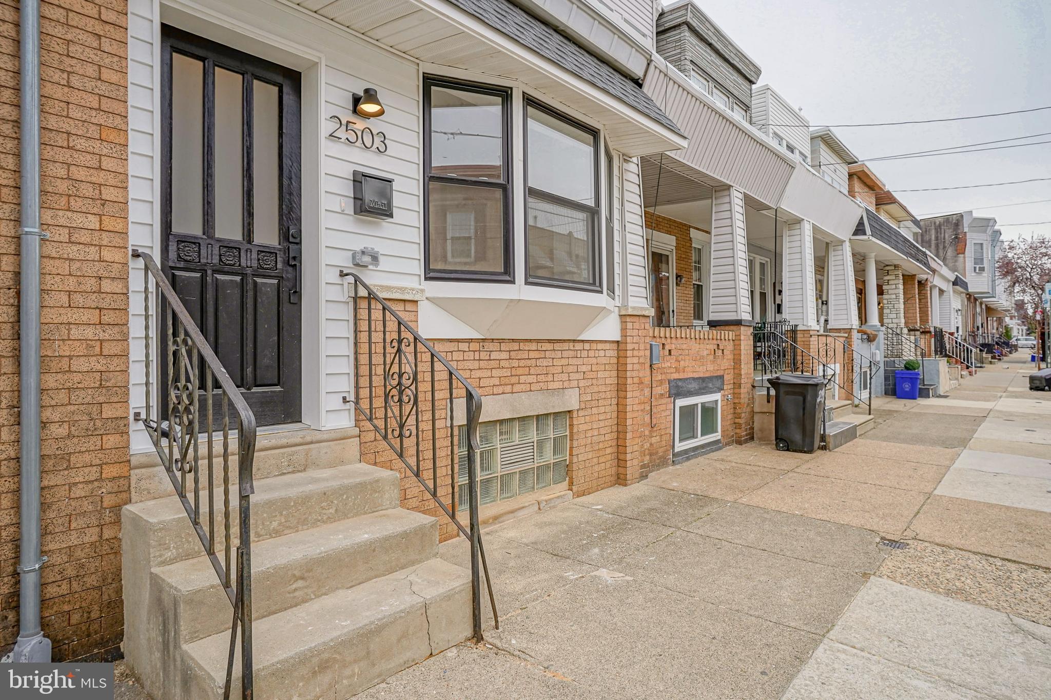 PORT RICHMOND - Residential