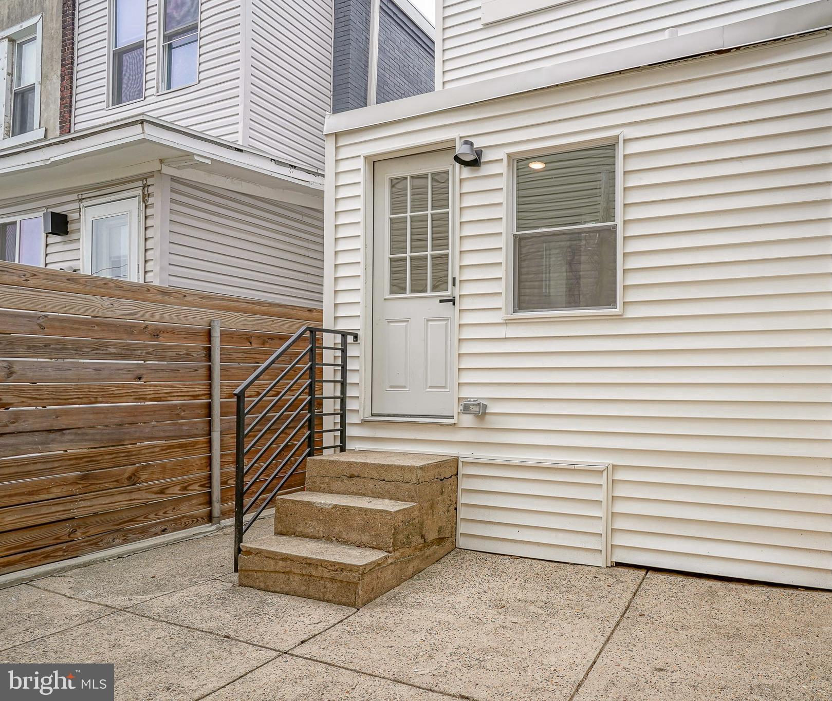 PORT RICHMOND - Residential