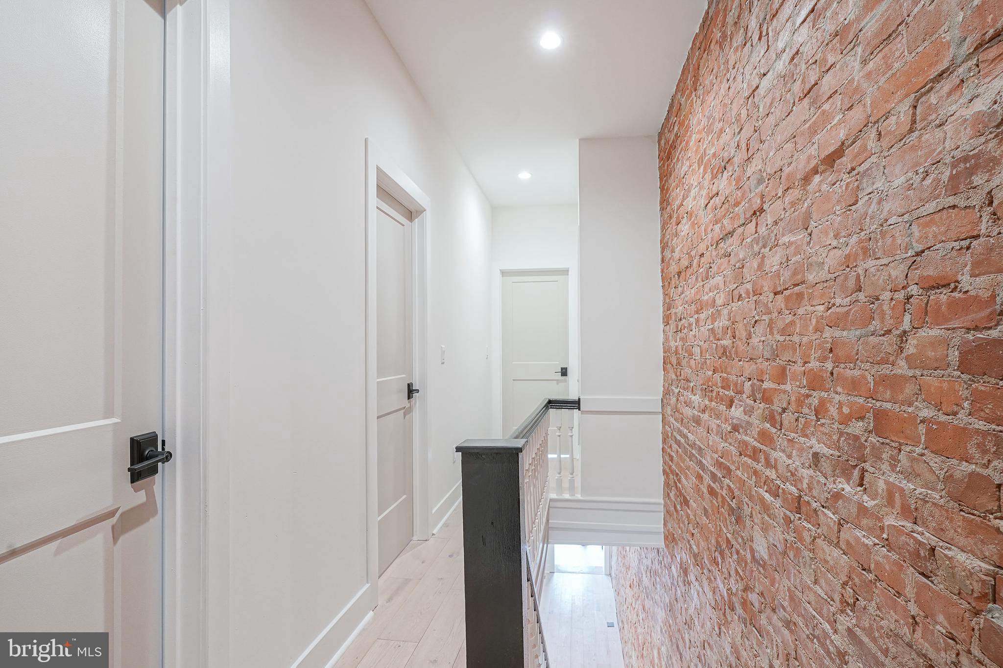 PORT RICHMOND - Residential