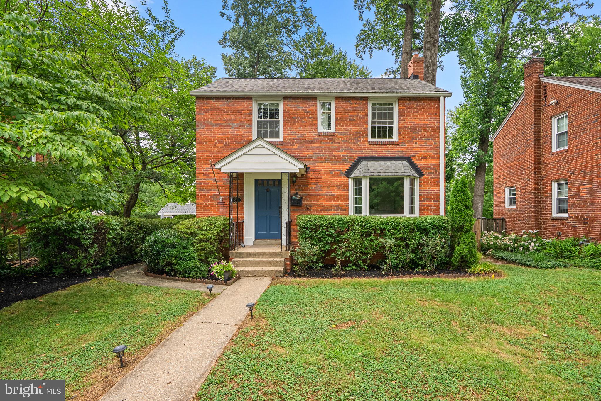 ROSEWOOD - Residential