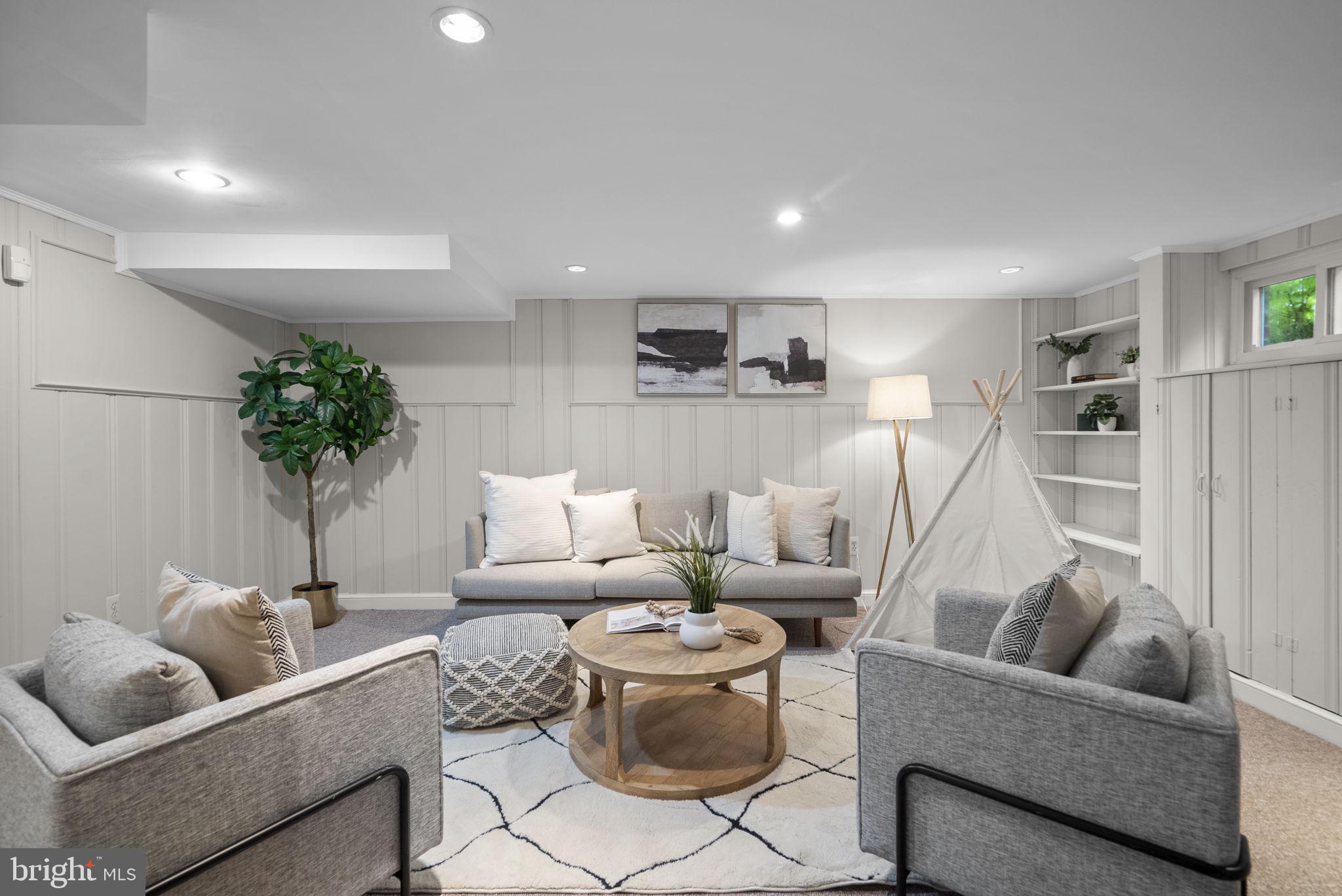 ROSEWOOD - Residential