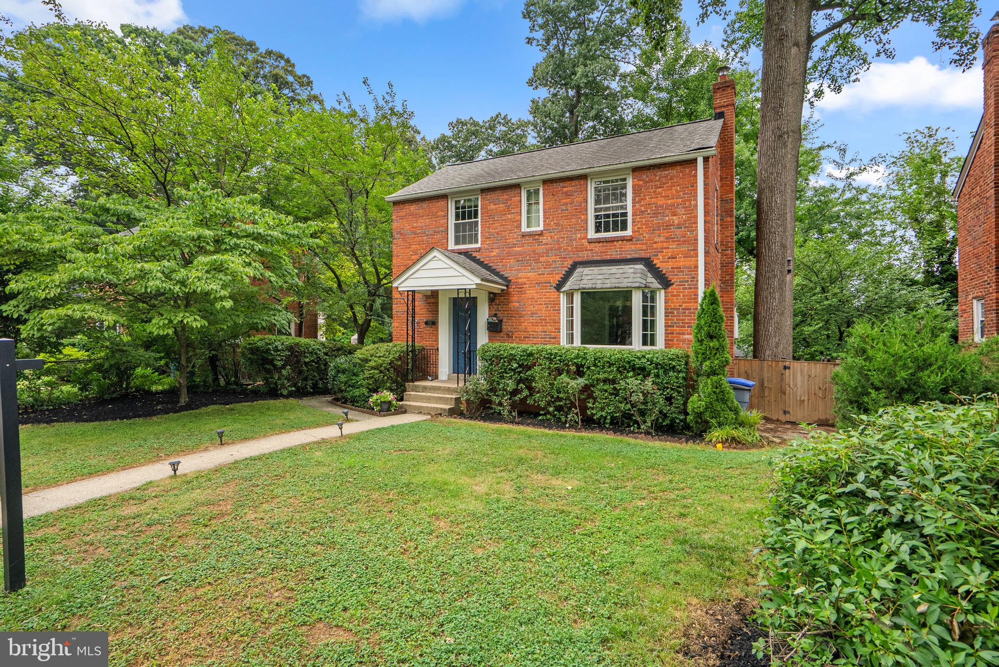 ROSEWOOD - Residential