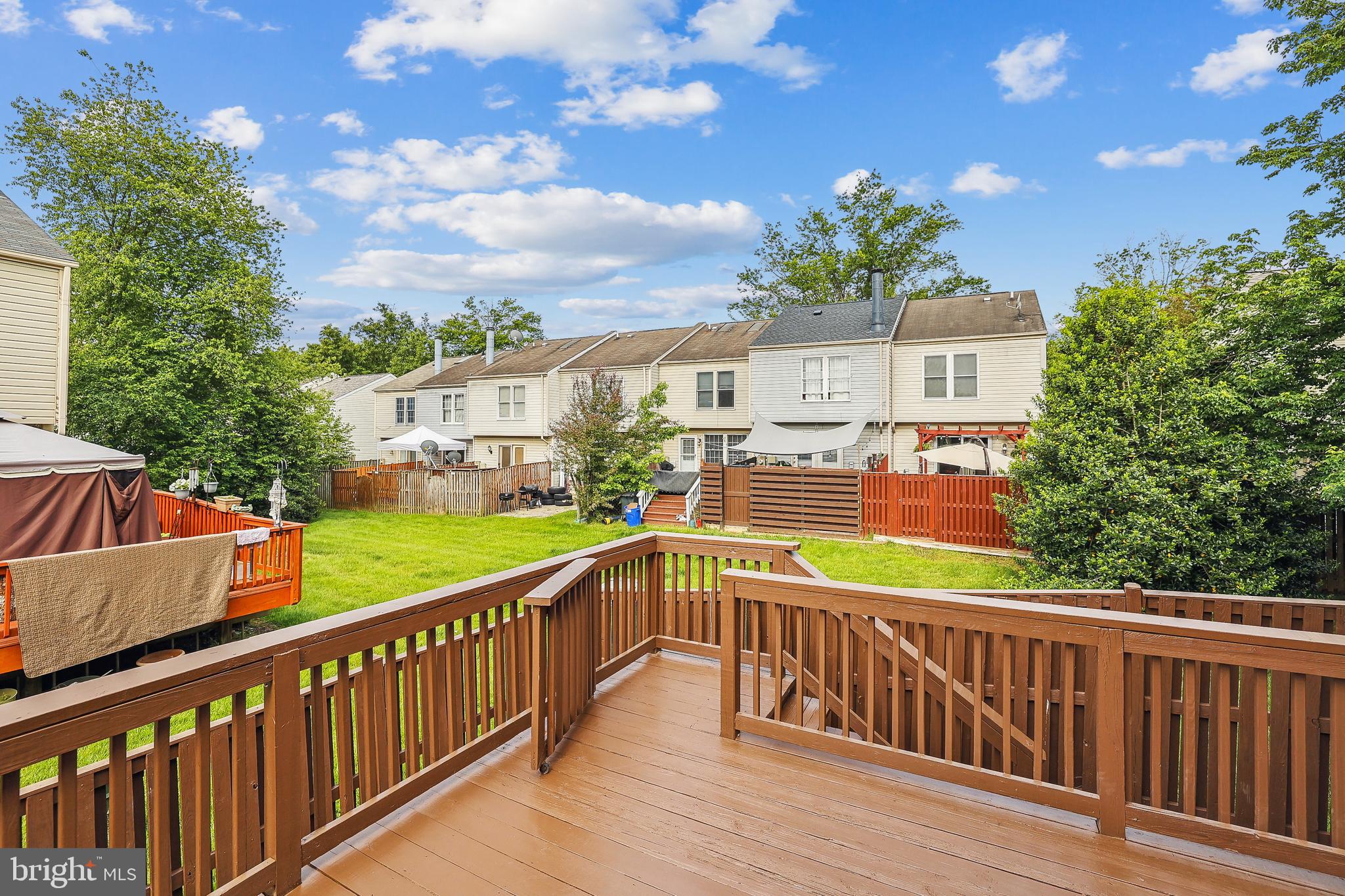 GUNNERS LAKE VILLAGE - Residential