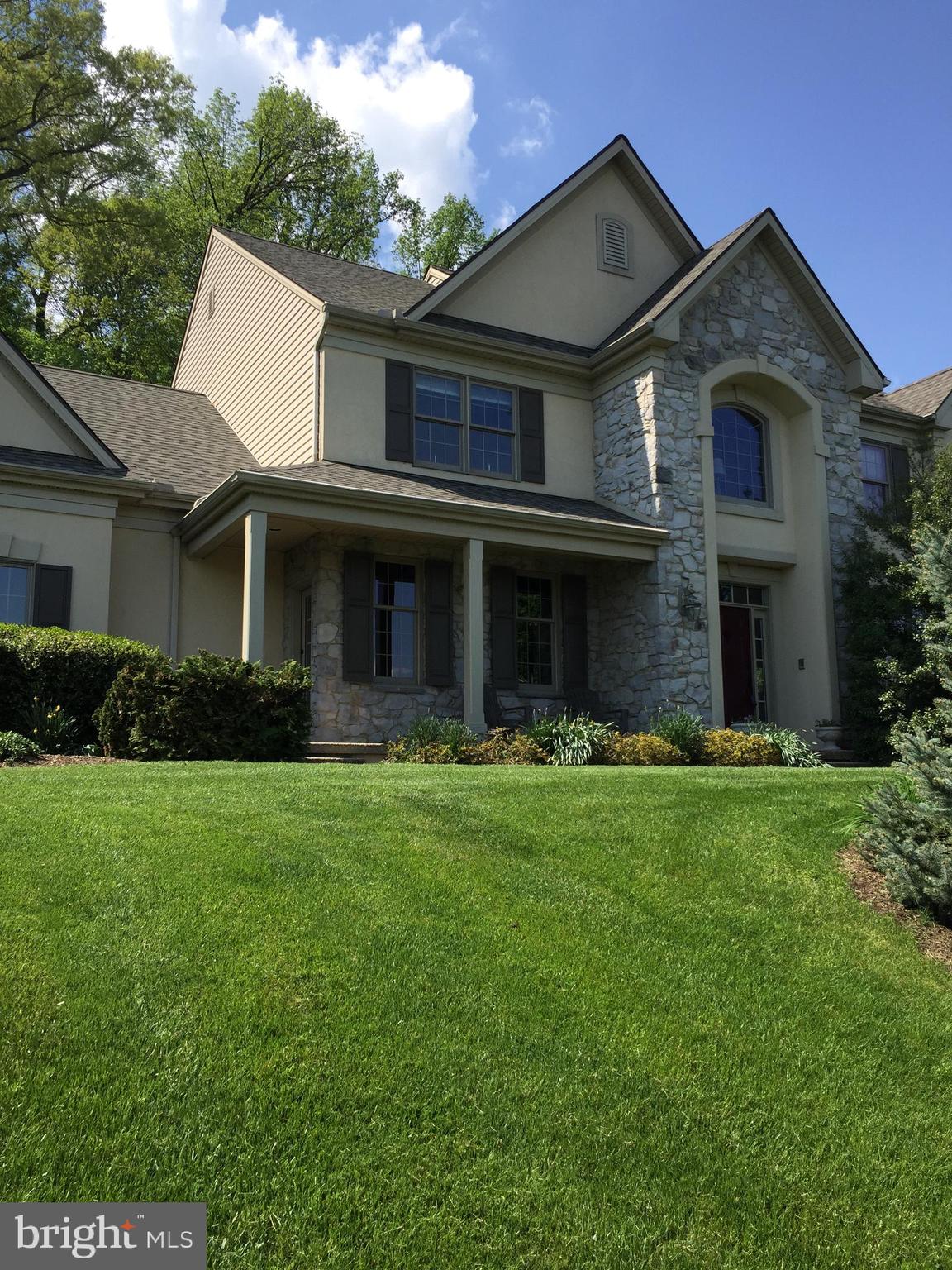 THE MEADOWS - Residential